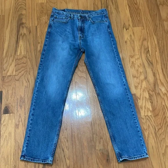 Levi’s 505 Tag Size 34 x 33 Blue Jeans Five Pocket Zip Fly Straight Leg Mid Rise - Picture 2 of 13